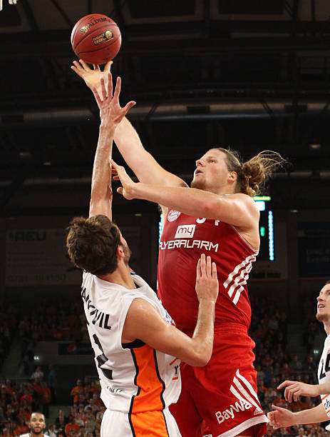 闪耀的足球 闪耀的足球